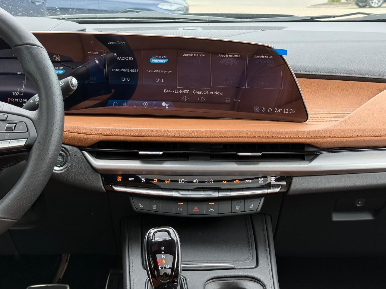 Cadillac XT4 Vehicle Image 12