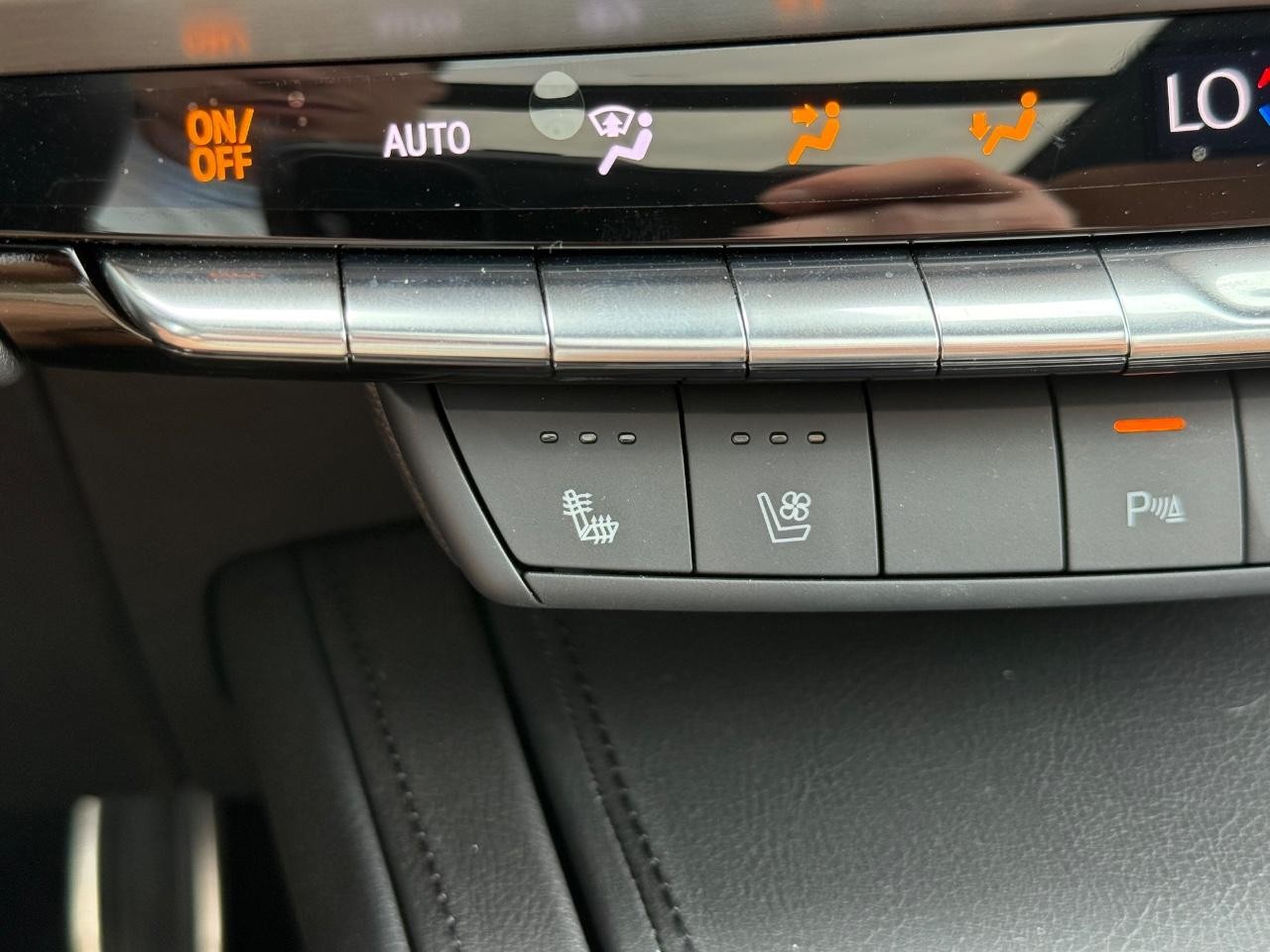 Cadillac XT4 Vehicle Image 21