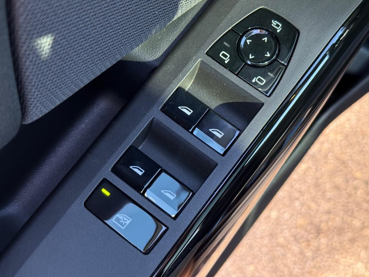 BMW X3 Vehicle Image 18