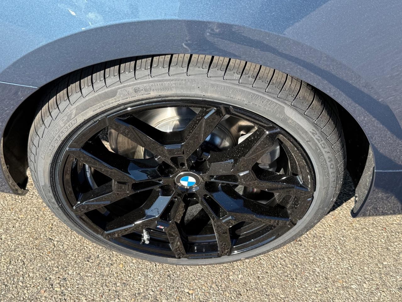 BMW 4 Series Vehicle Image 04