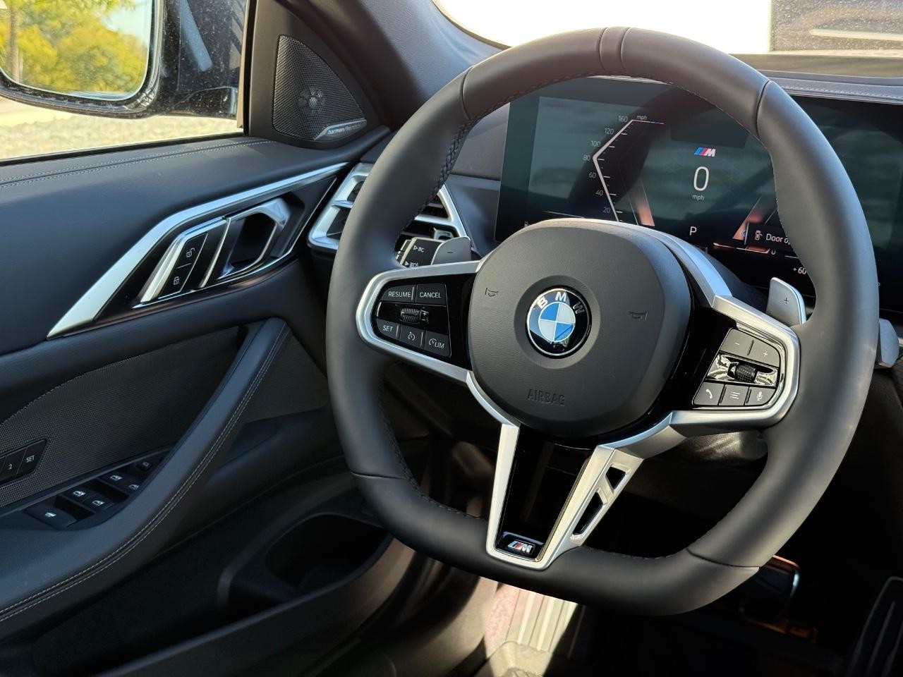 BMW 4 Series Vehicle Image 09