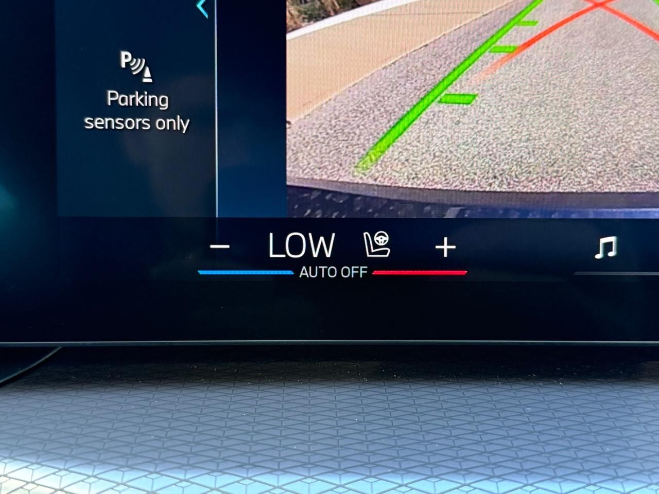 BMW 4 Series Vehicle Image 14