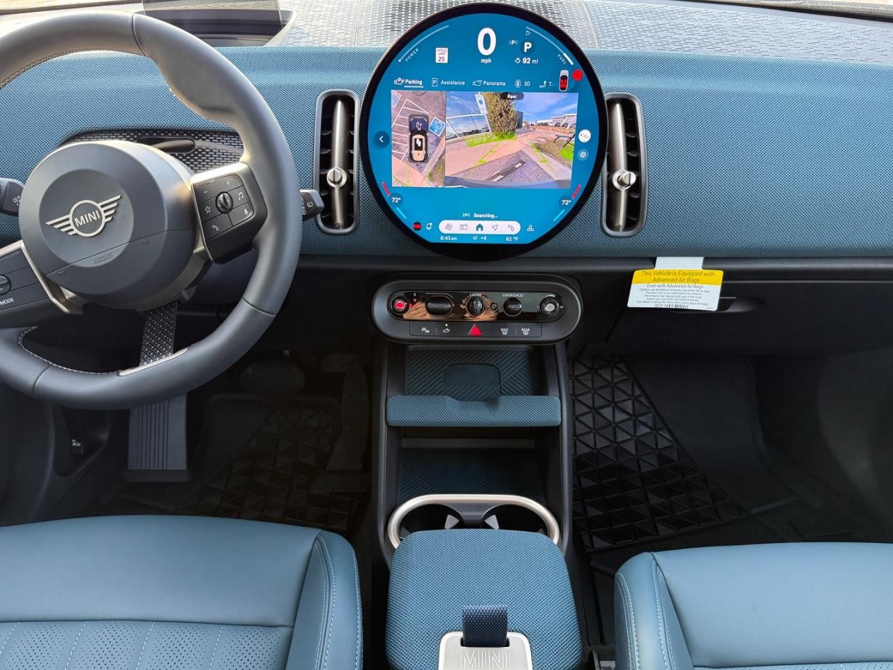 MINI Countryman Vehicle Image 06