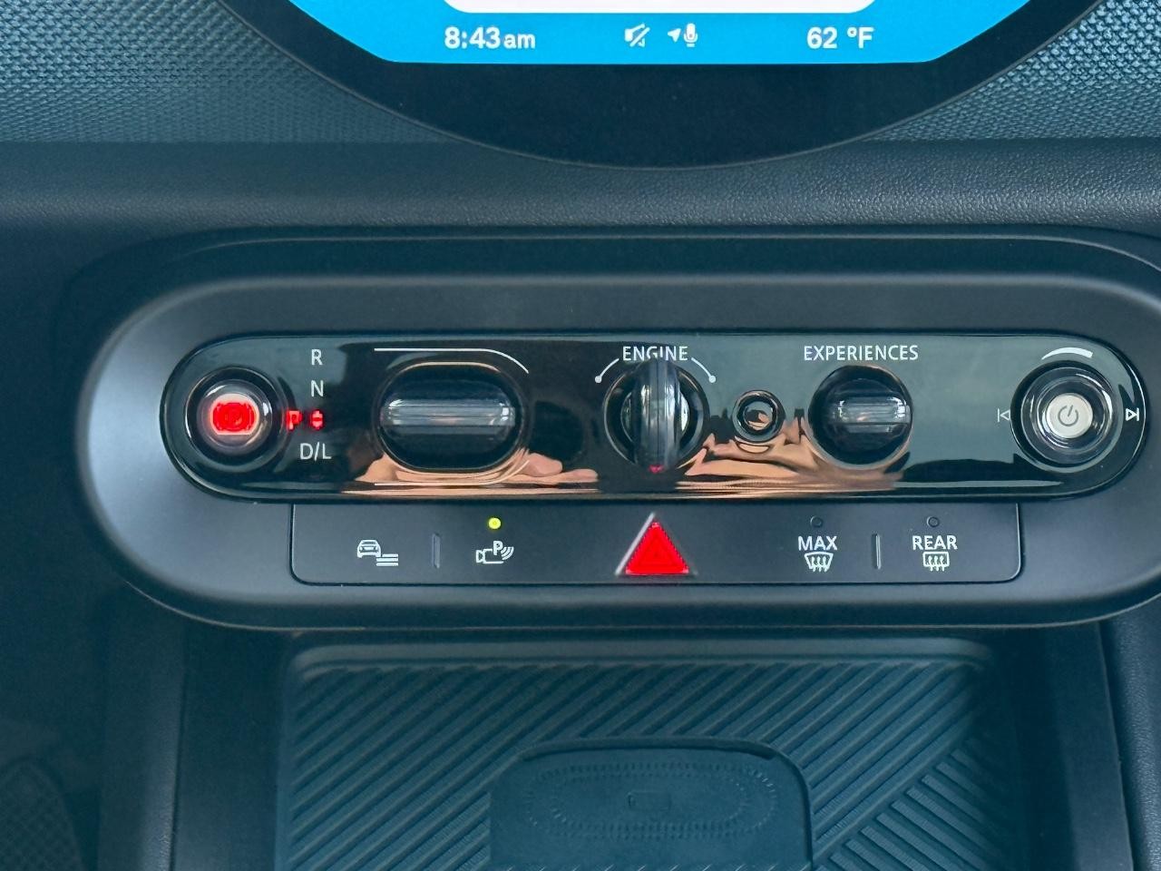 MINI Countryman Vehicle Image 08