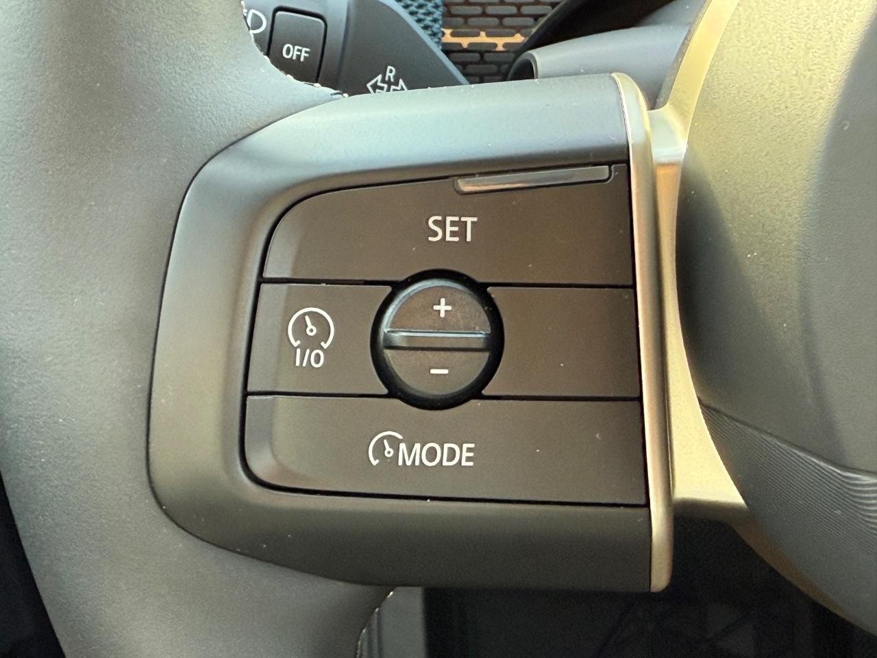 MINI Countryman Vehicle Image 11