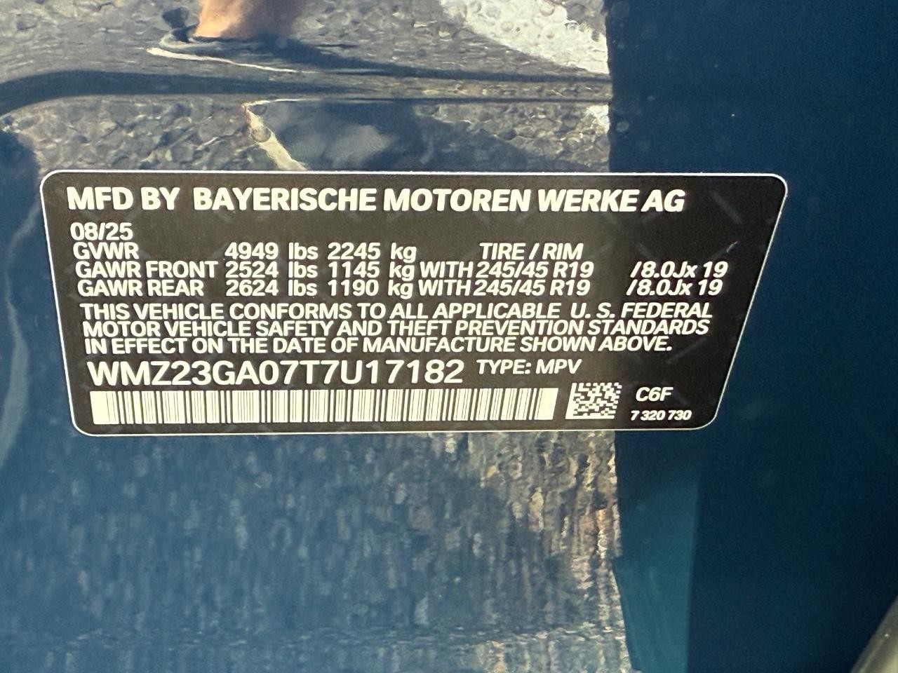 MINI Countryman Vehicle Image 17