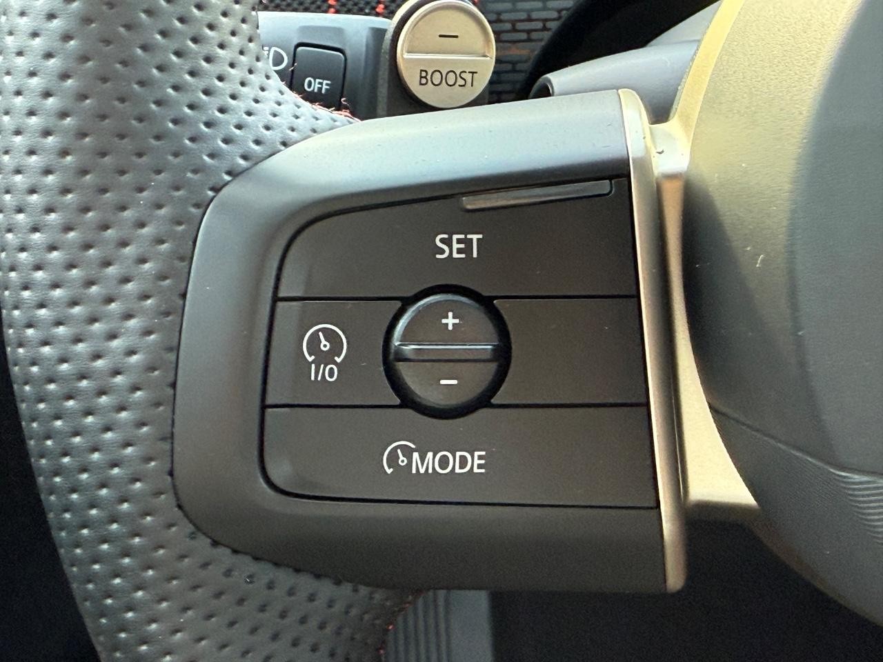 MINI Countryman Vehicle Image 11