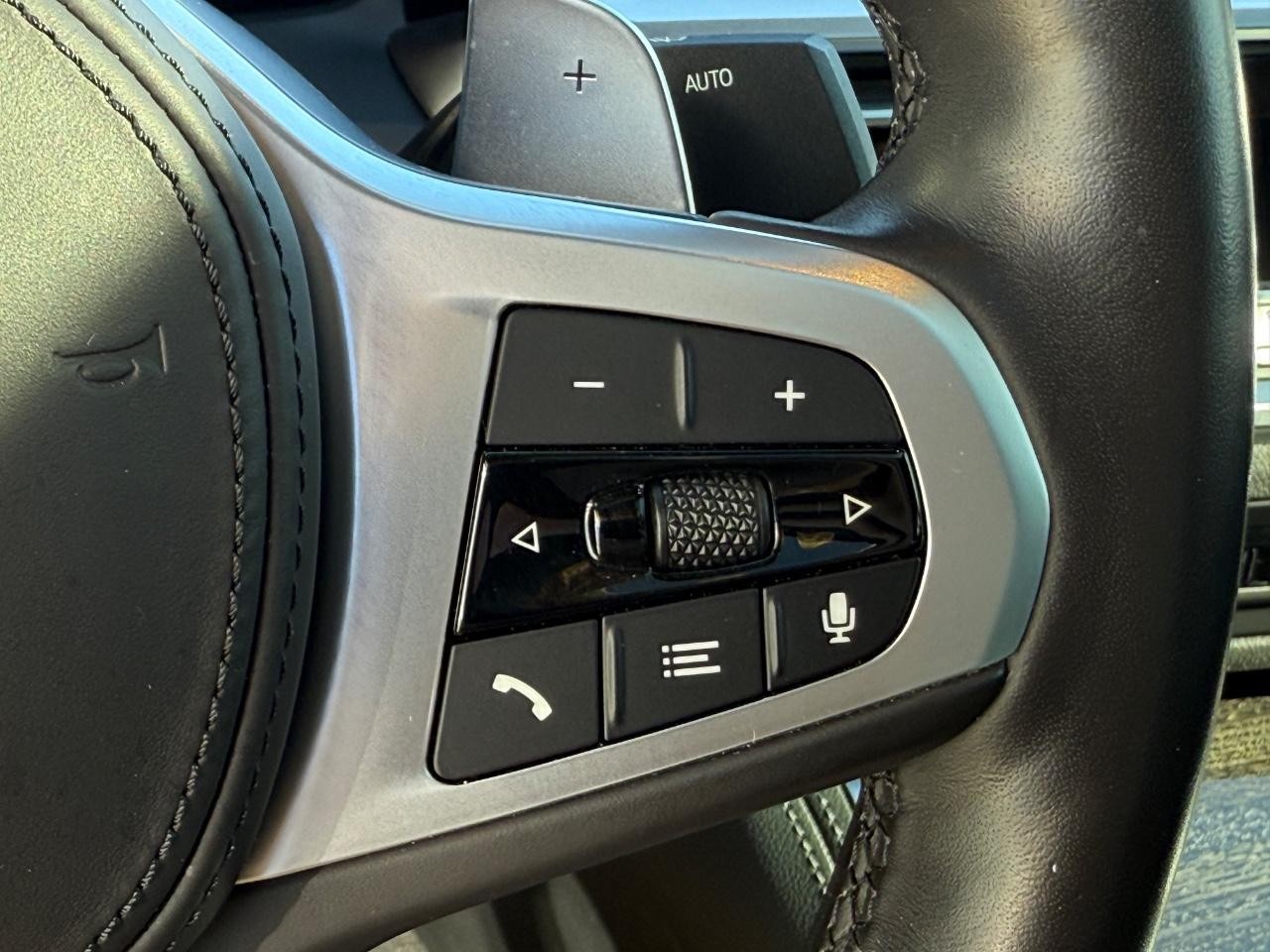 BMW 4 Series Vehicle Image 16