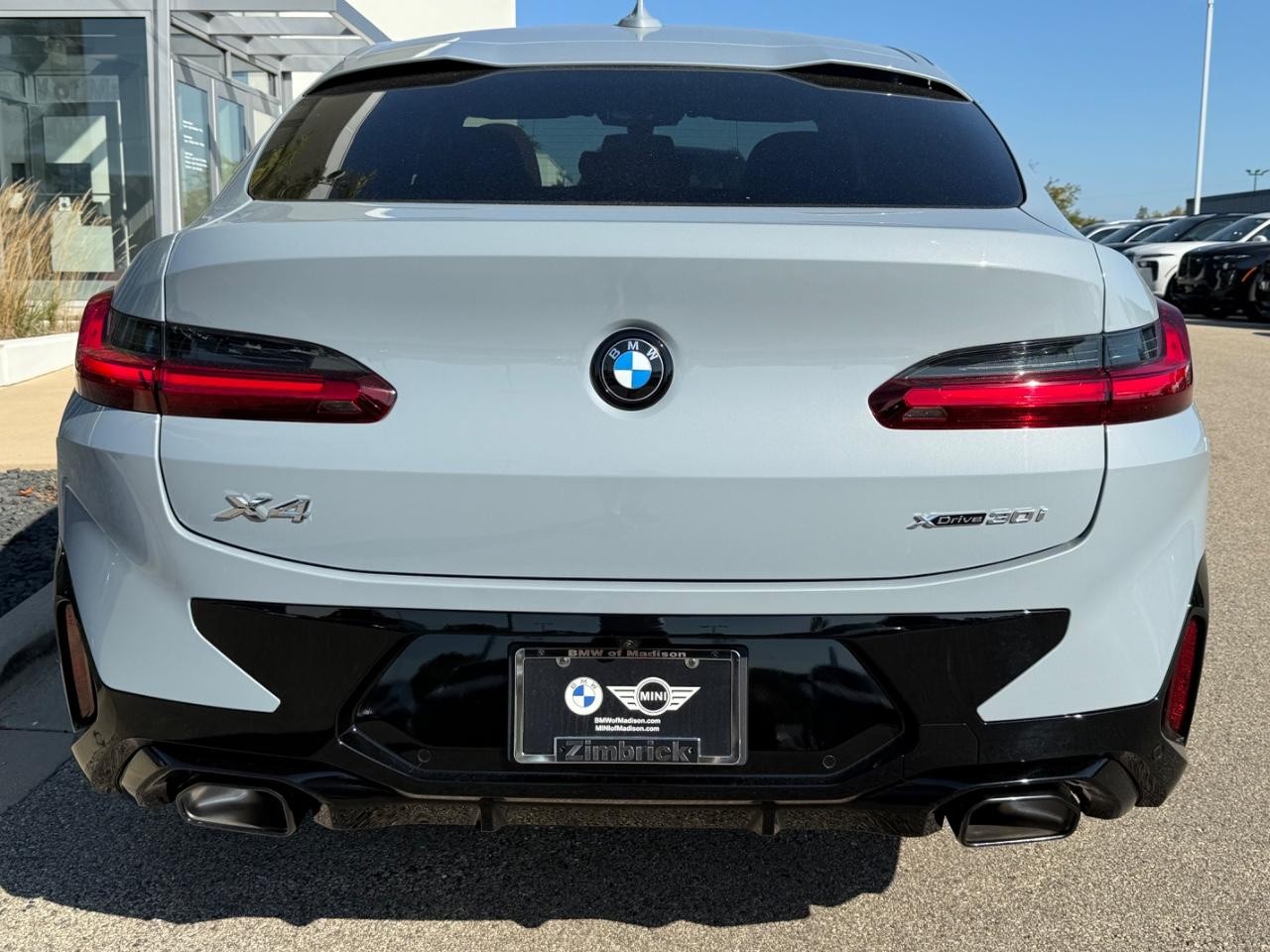 BMW X4 Vehicle Image 04