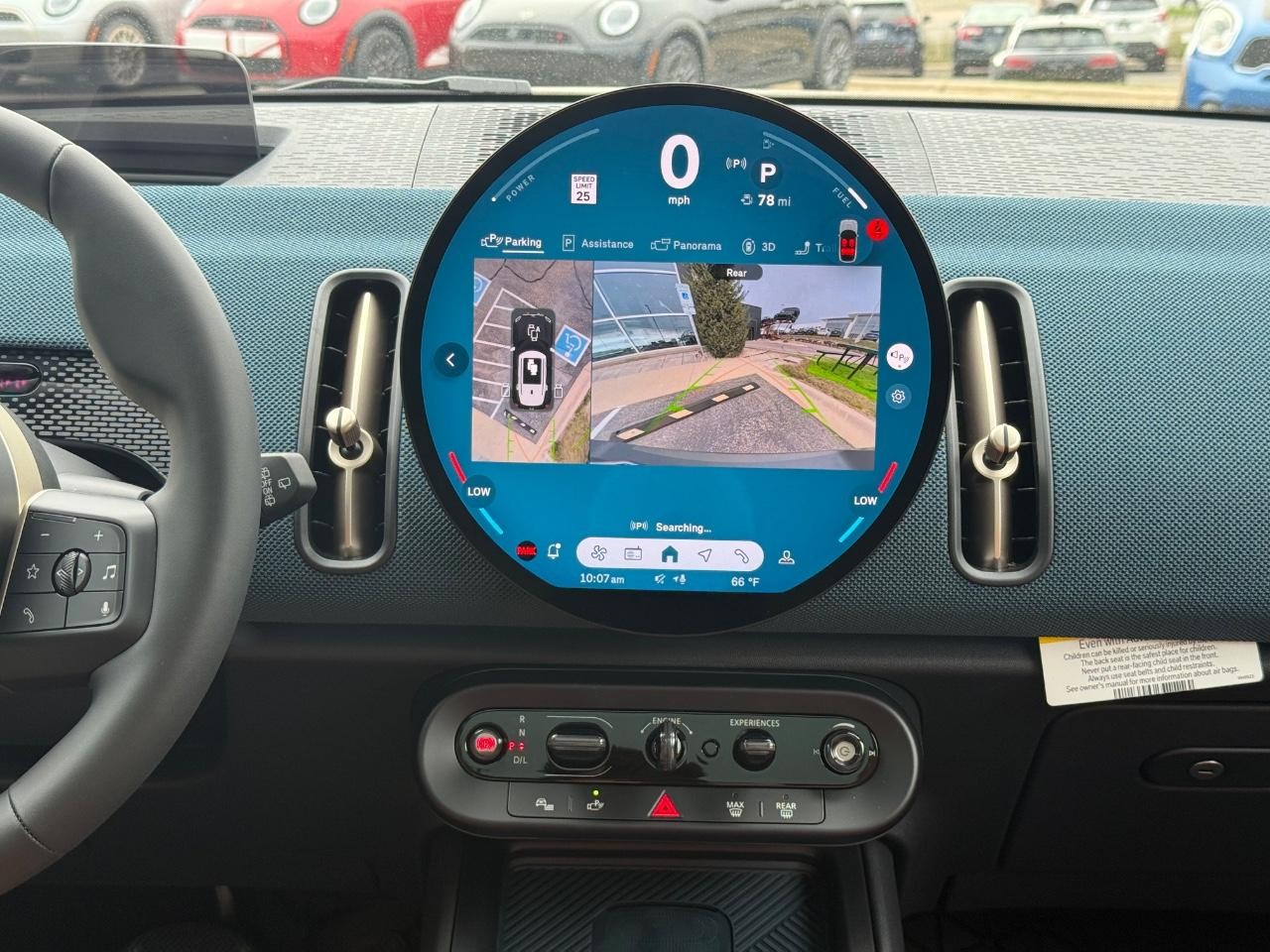 MINI Countryman Vehicle Image 07