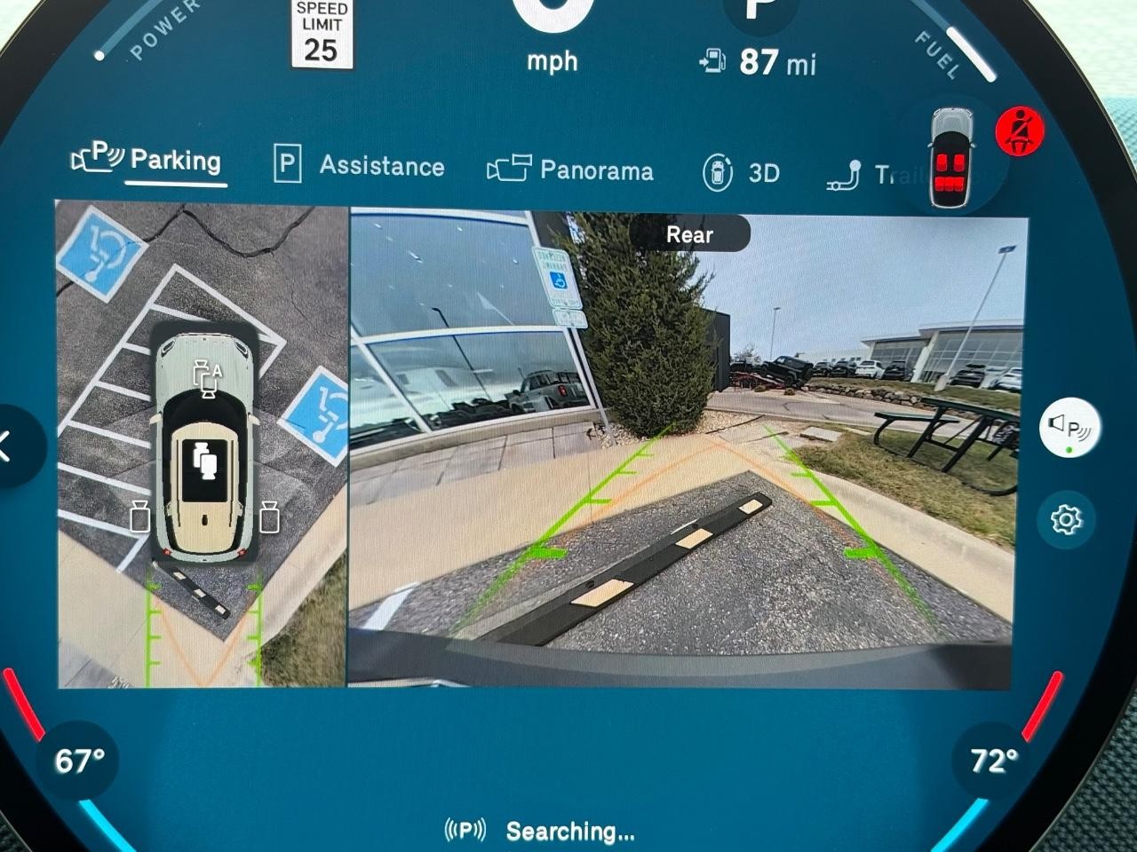 MINI Countryman Vehicle Image 14