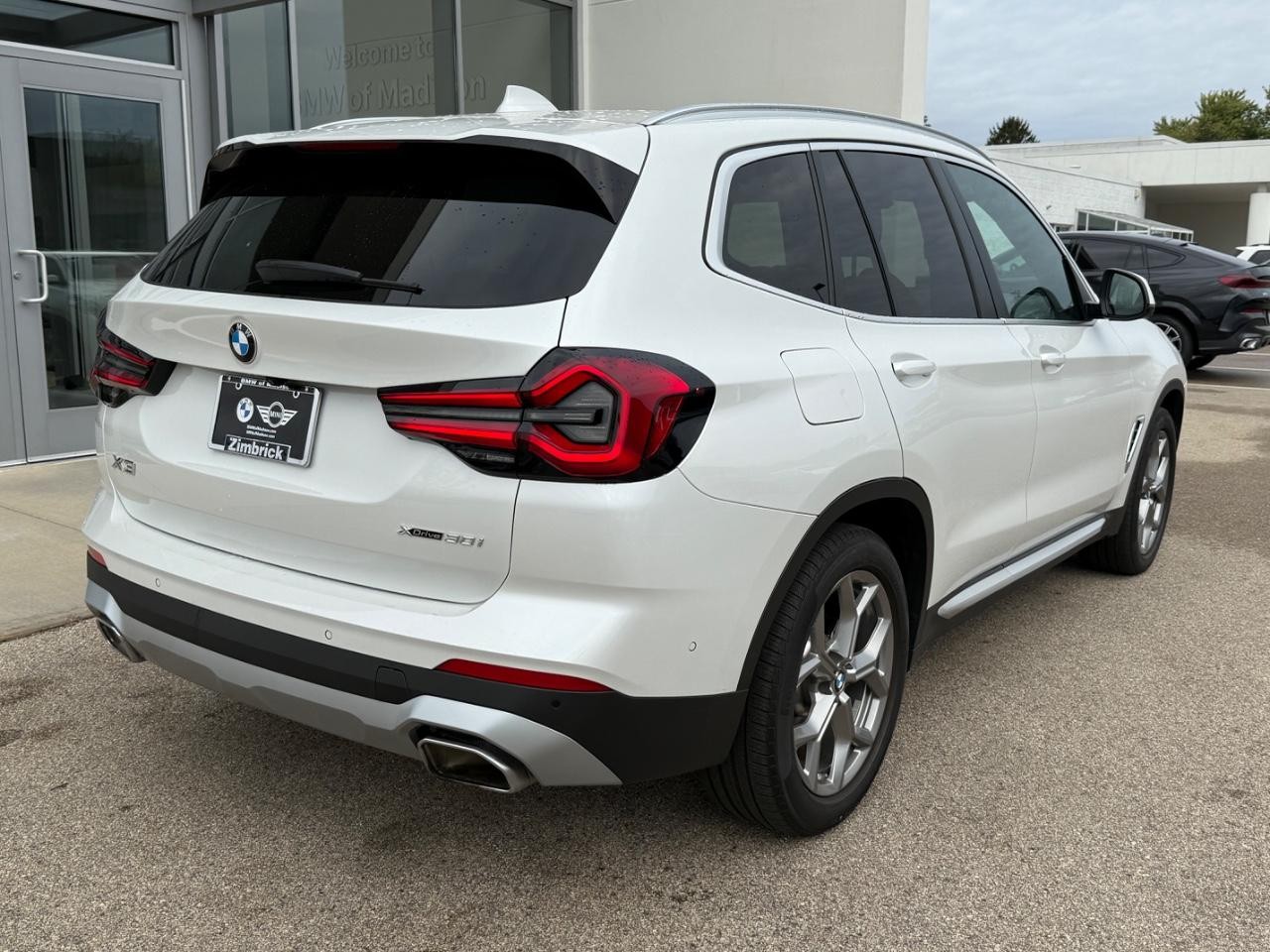 BMW X3 Vehicle Image 03