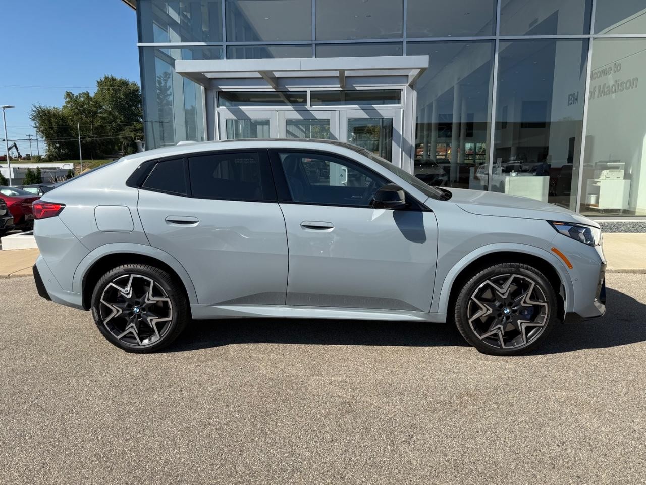BMW X2 Vehicle Image 02