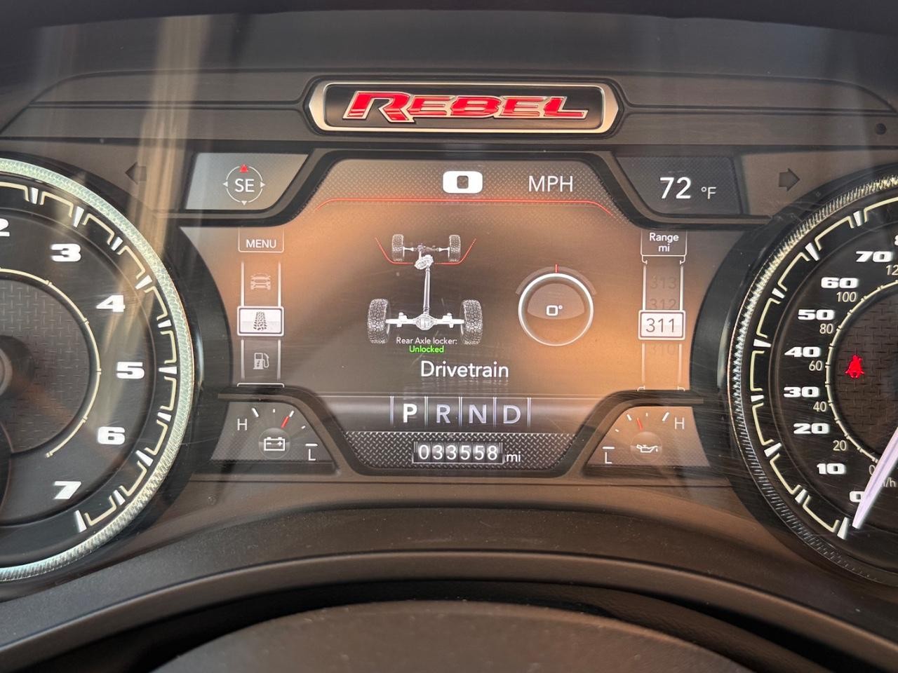 Ram 1500 Vehicle Image 18