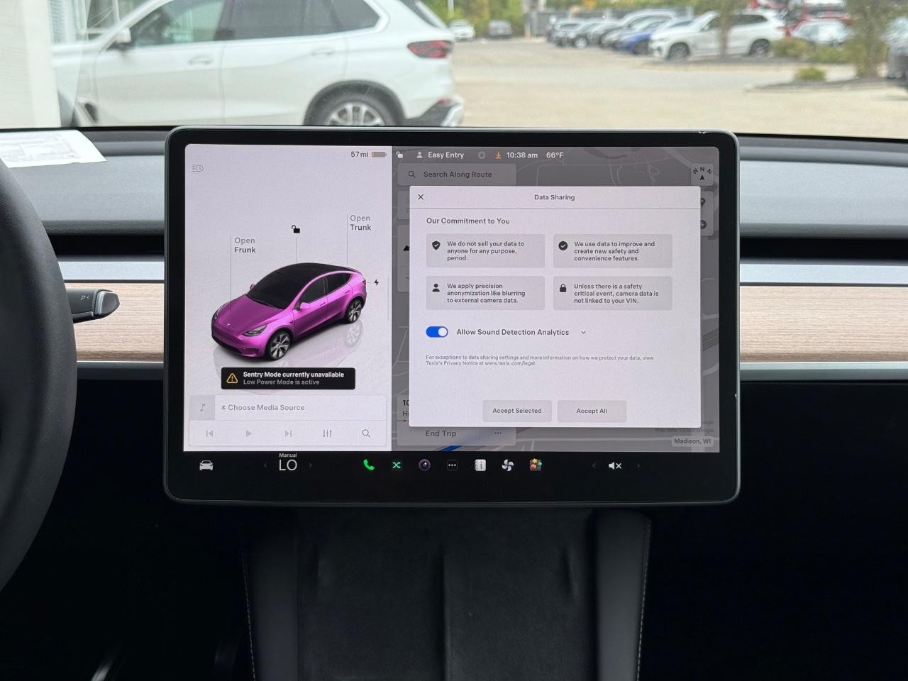 Tesla Model Y Vehicle Image 12