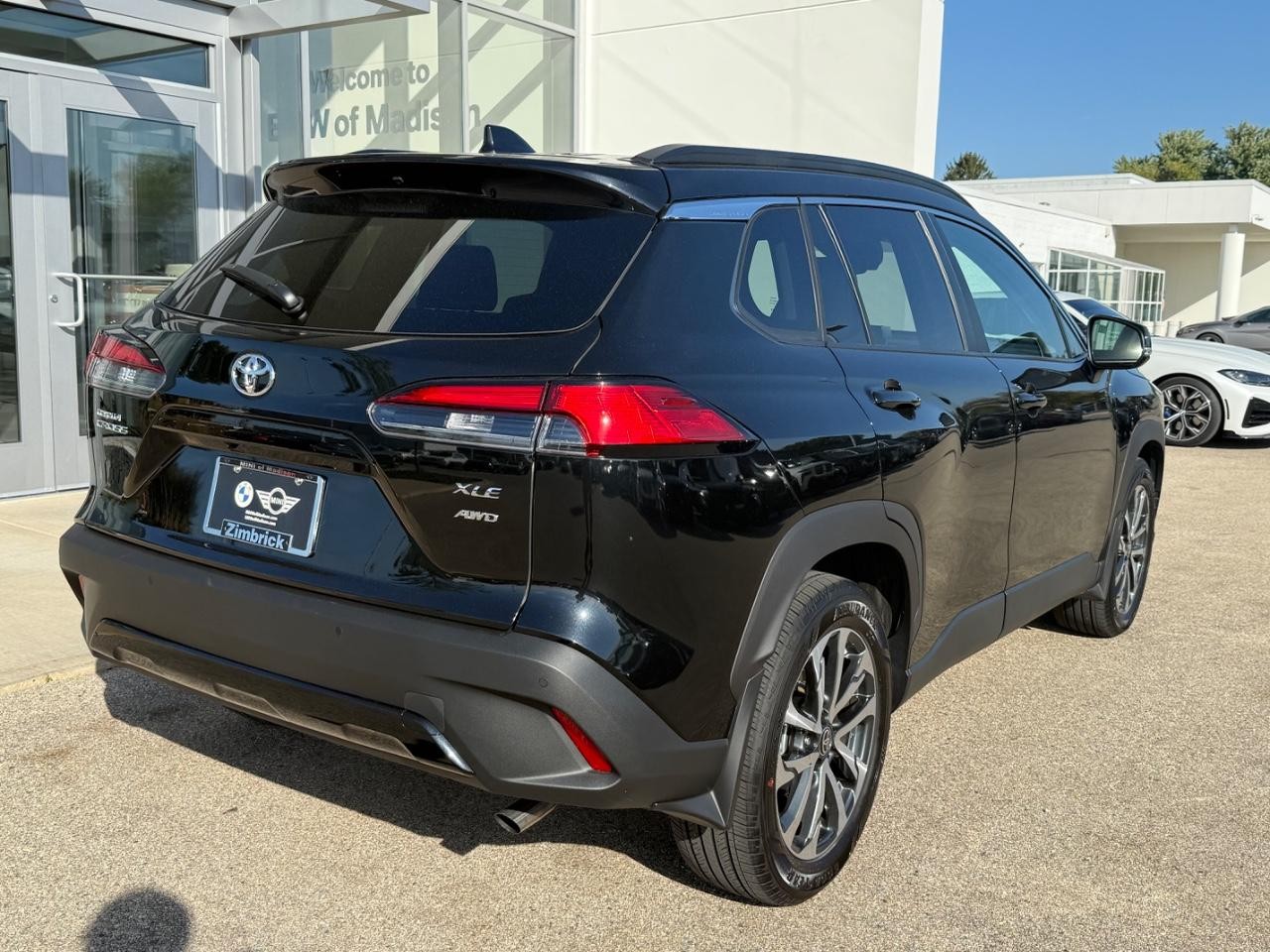 Toyota Corolla Cross Vehicle Image 03