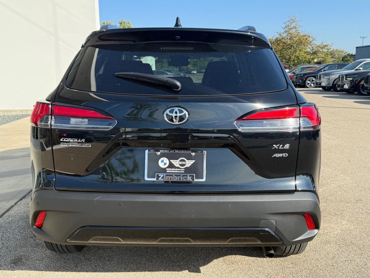 Toyota Corolla Cross Vehicle Image 04