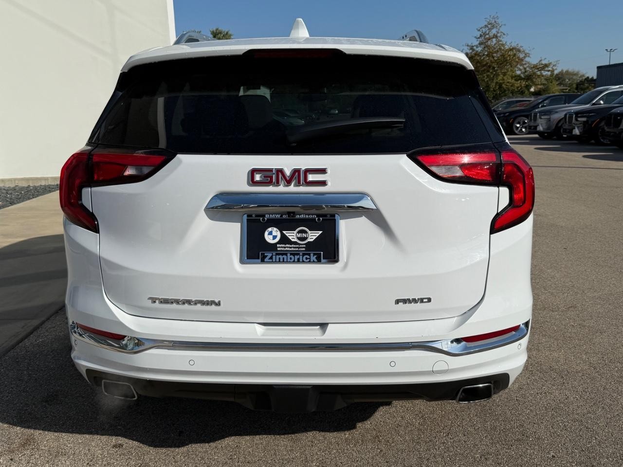 GMC Terrain Vehicle Image 04
