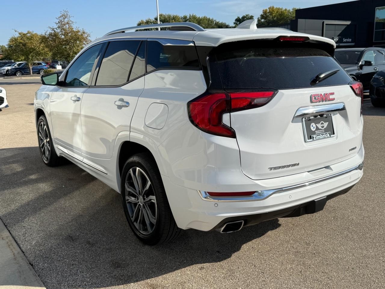 GMC Terrain Vehicle Image 05