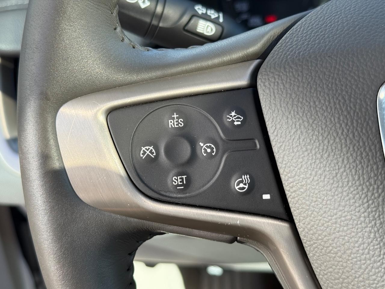 GMC Terrain Vehicle Image 16