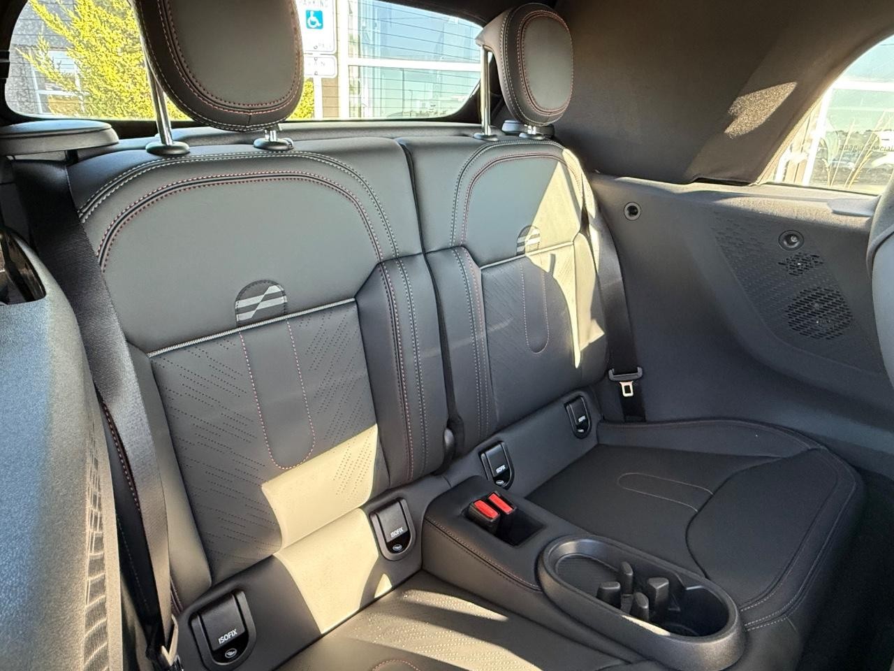 MINI Convertible Vehicle Image 06