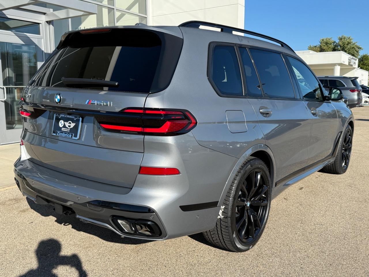 BMW X7 Vehicle Image 03