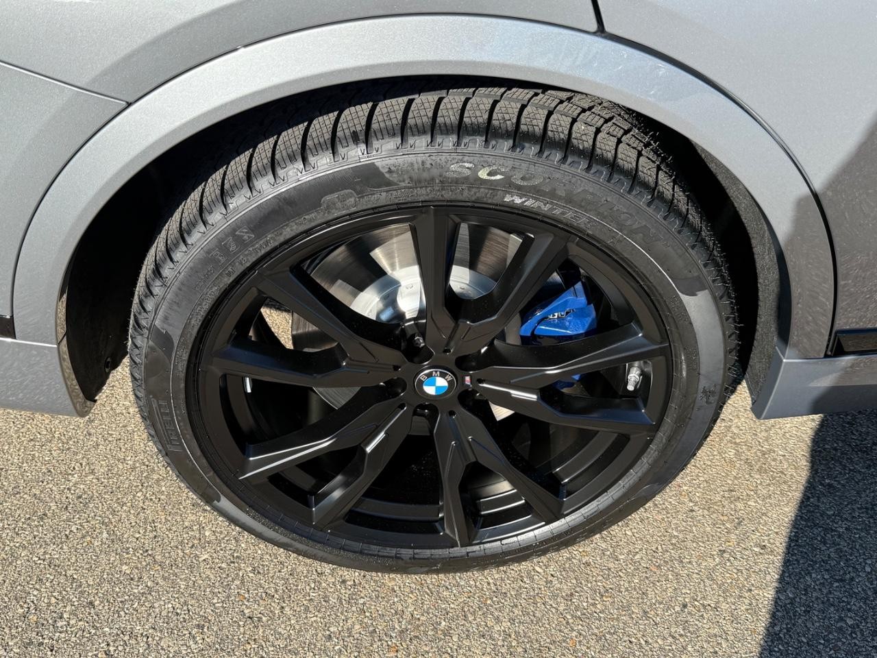 BMW X7 Vehicle Image 05