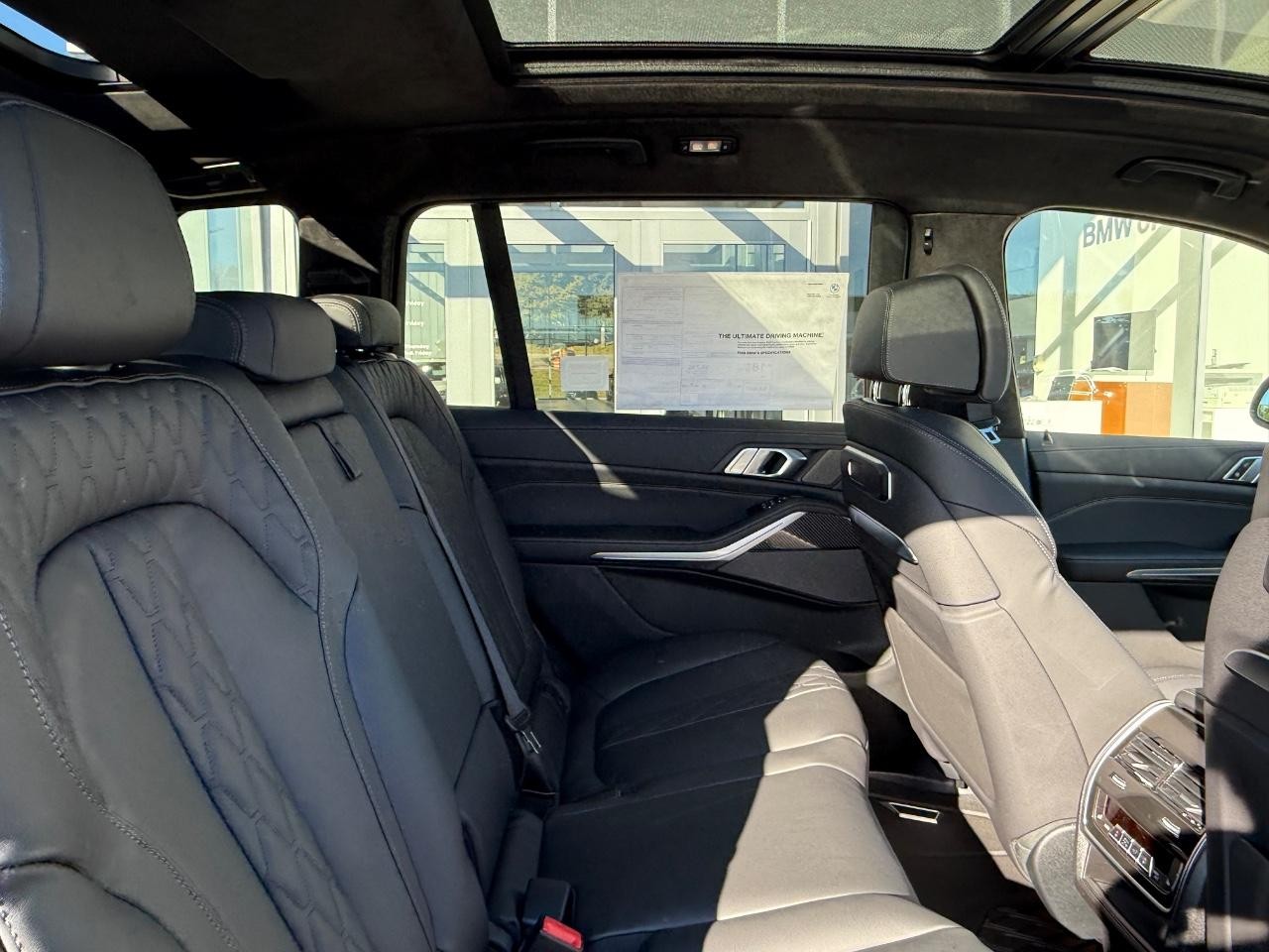 BMW X7 Vehicle Image 06