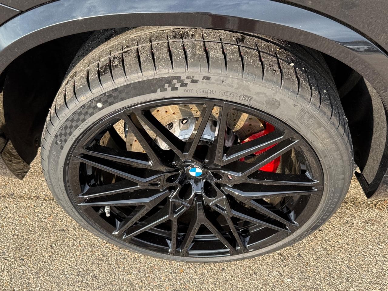 BMW X5 M Vehicle Image 04