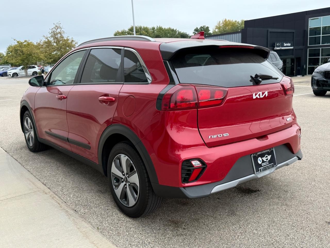 Kia Niro Vehicle Image 05