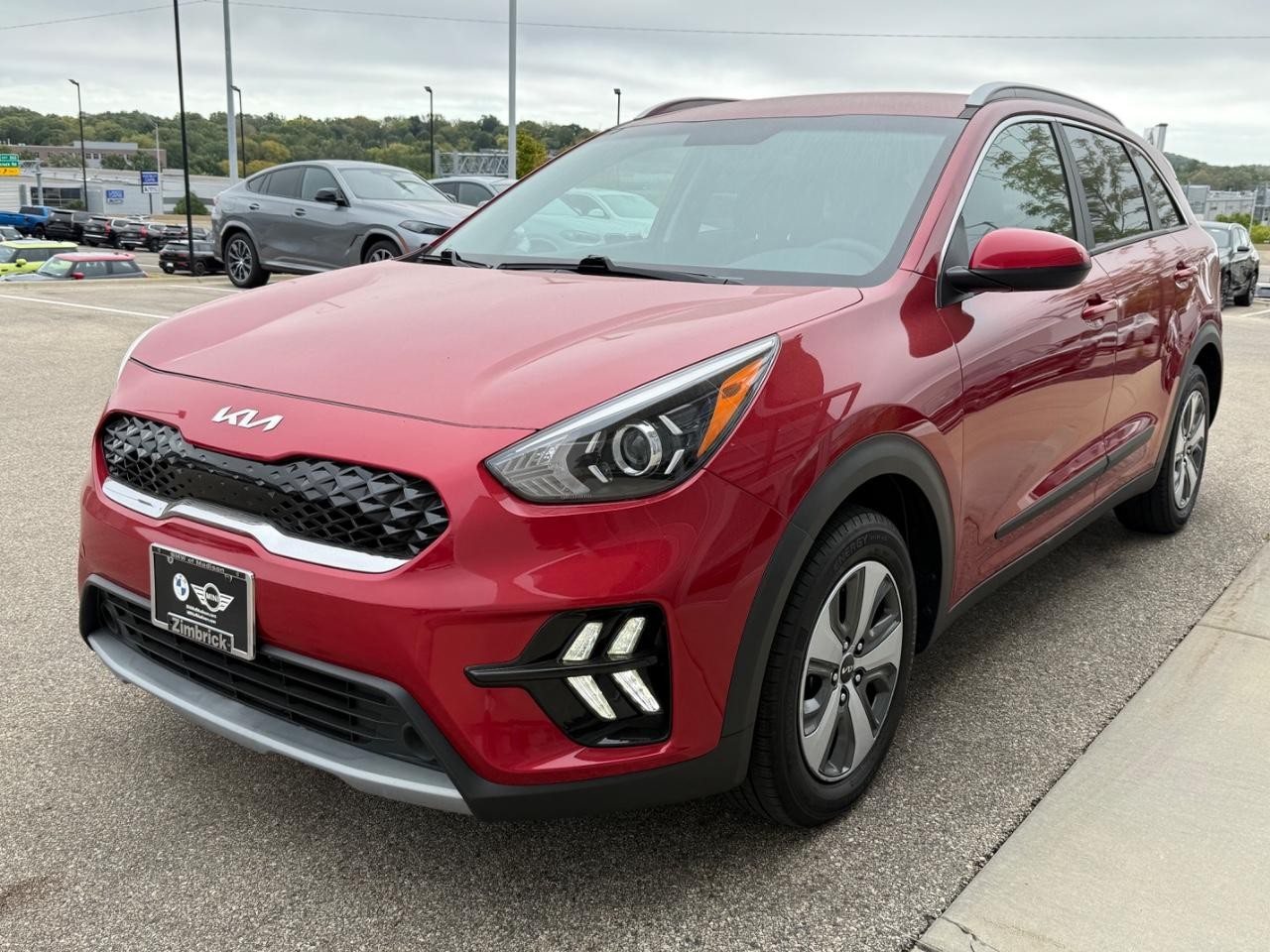 Kia Niro Vehicle Image 07