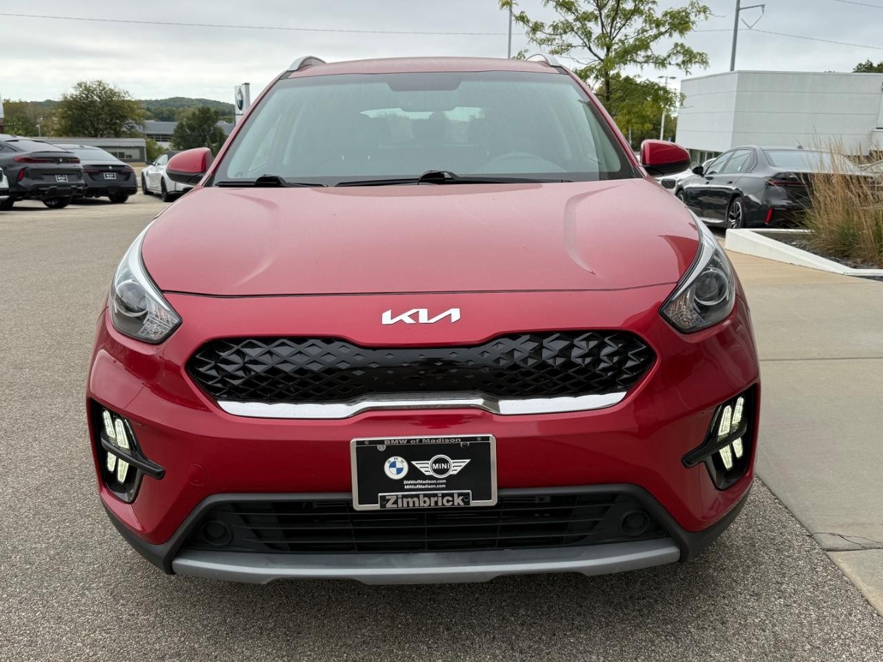 Kia Niro Vehicle Image 08