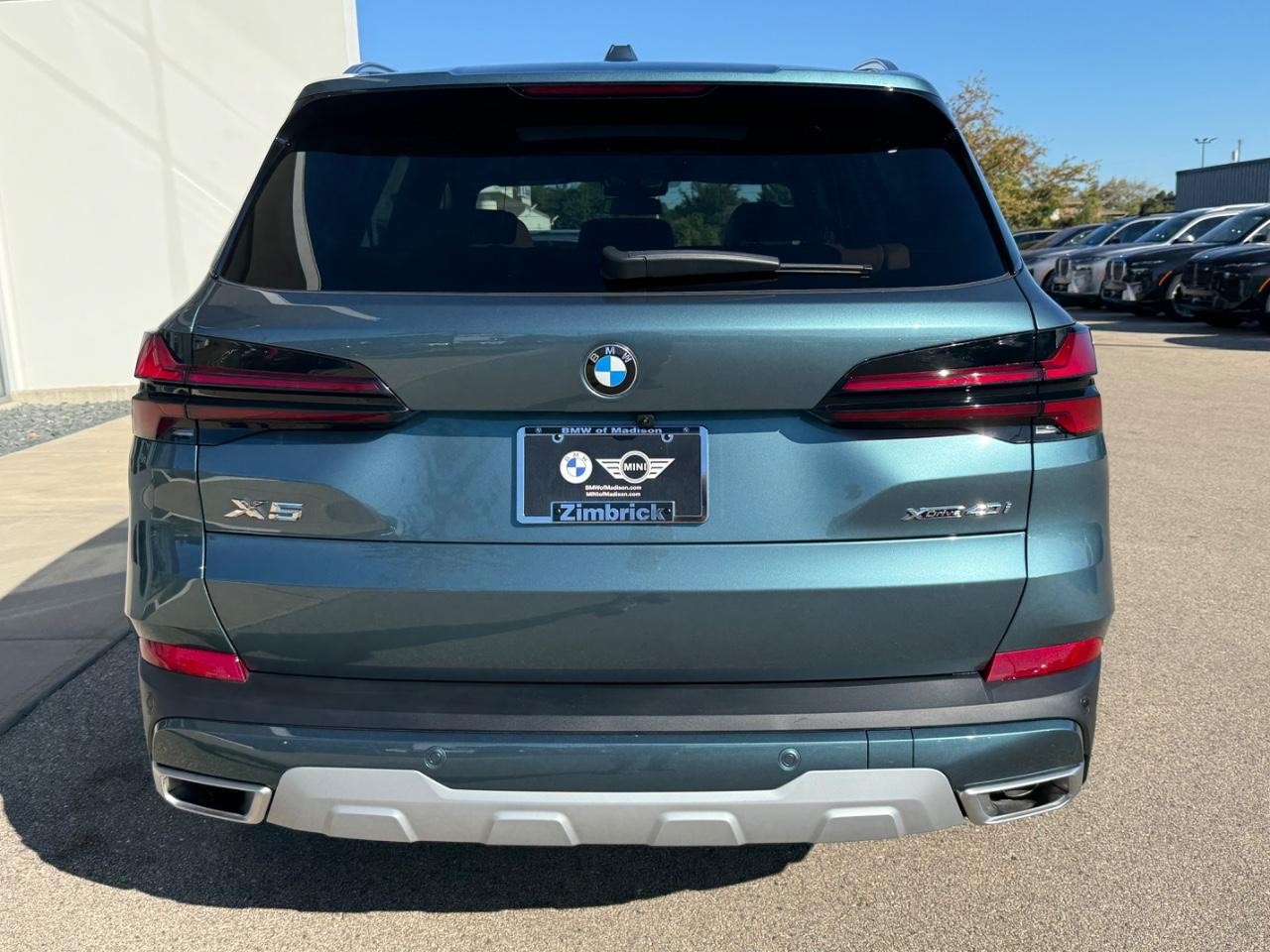 BMW X5 Vehicle Image 04