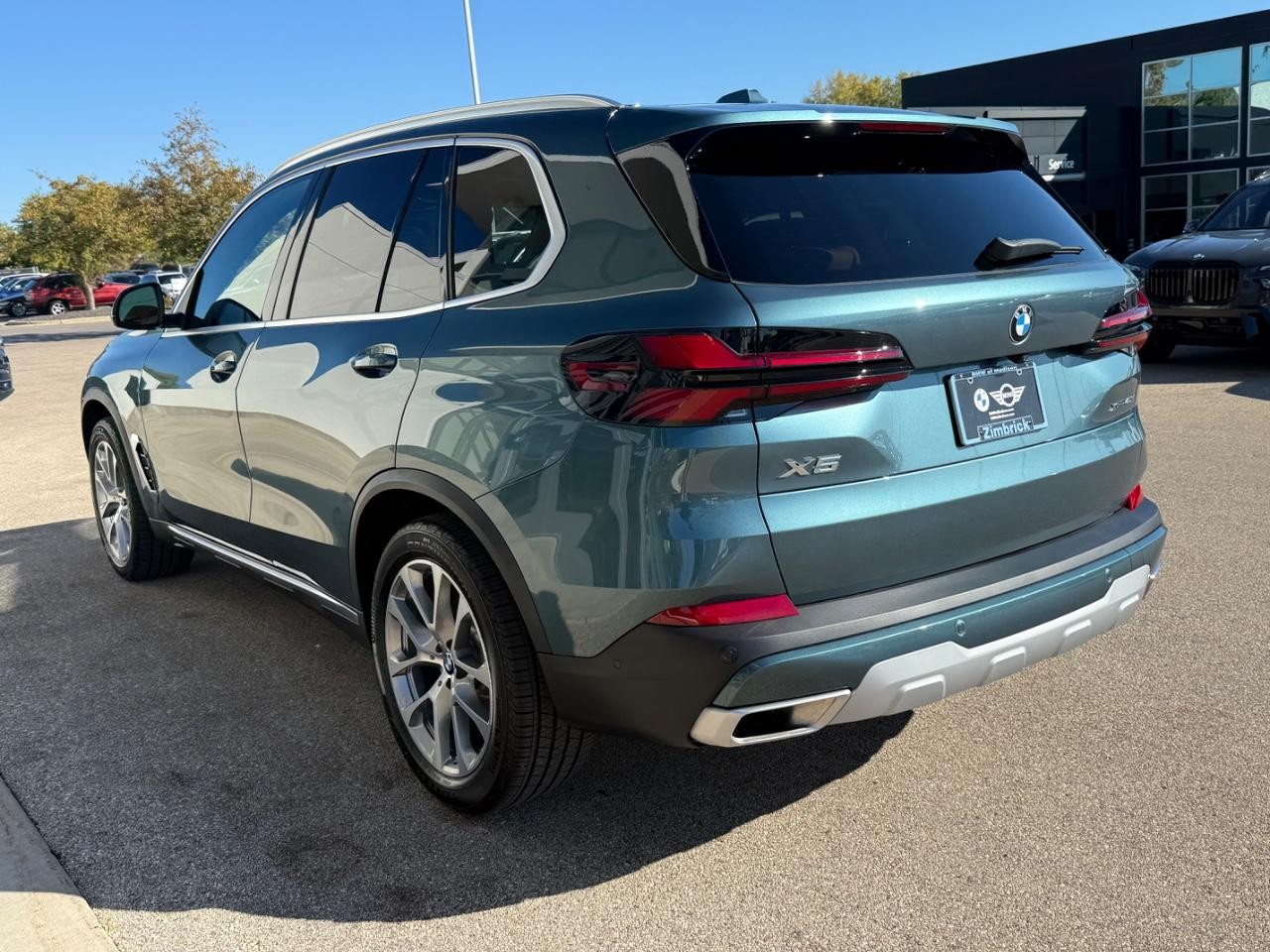 BMW X5 Vehicle Image 05