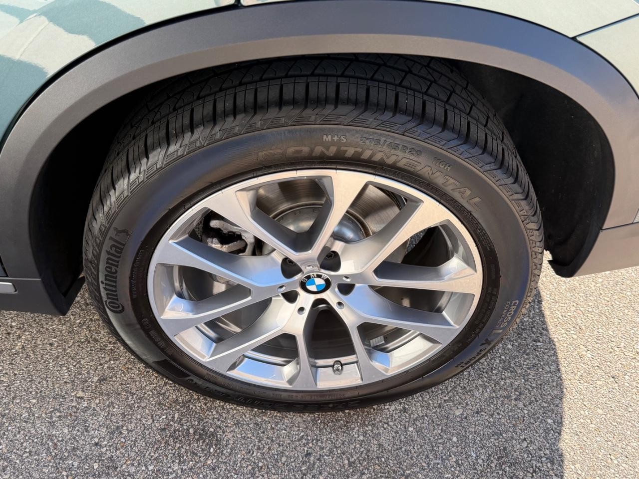 BMW X5 Vehicle Image 06