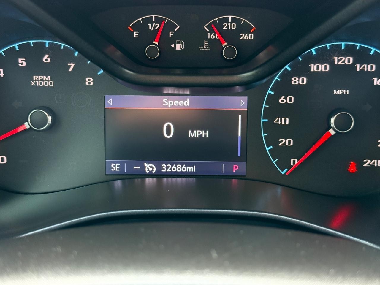 GMC Canyon Vehicle Image 18