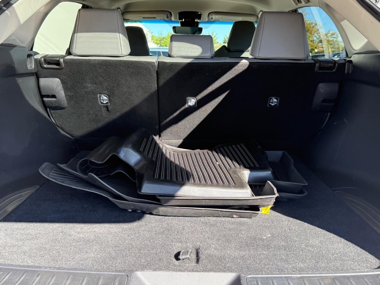 Toyota Venza Vehicle Image 05