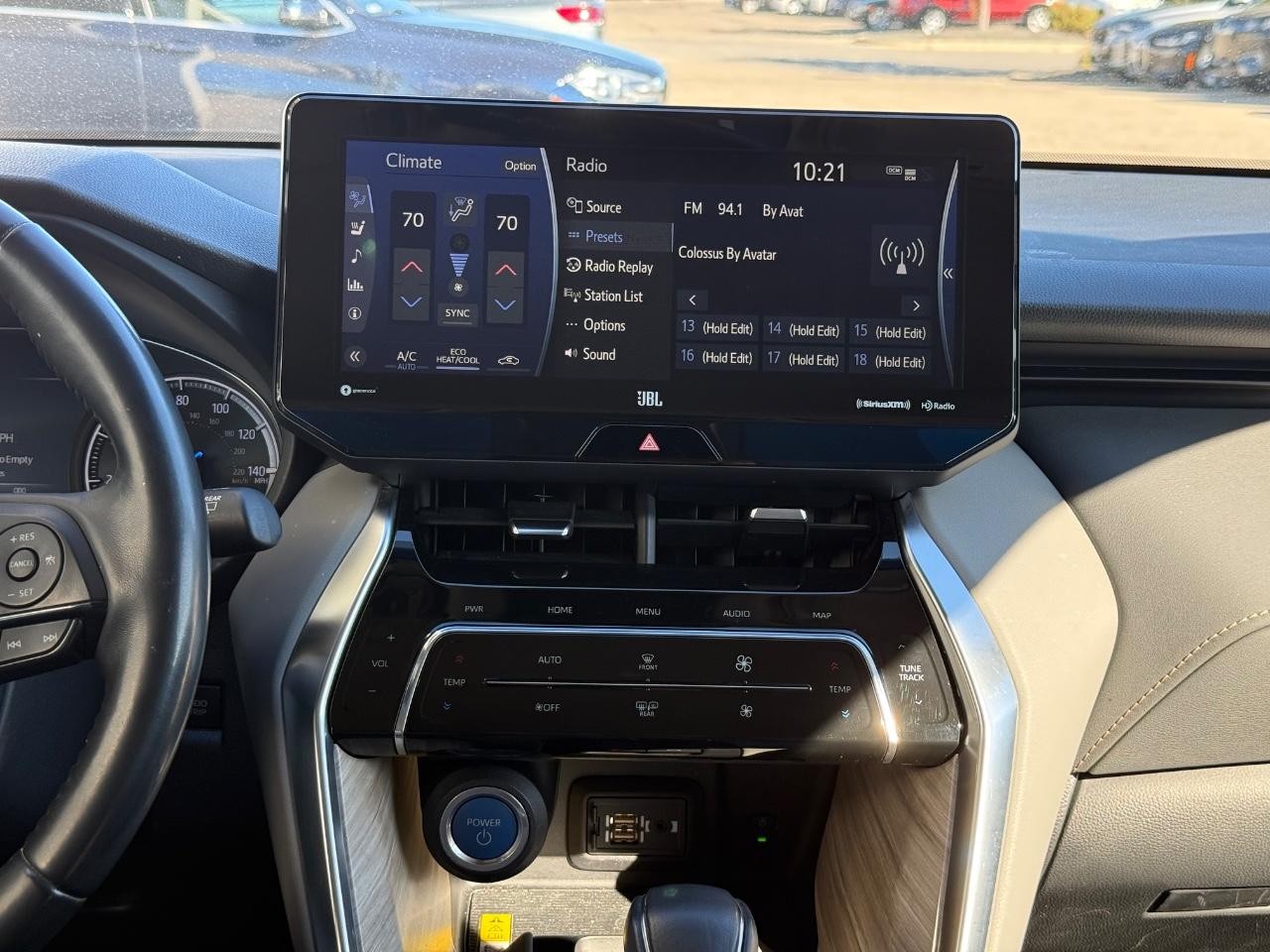 Toyota Venza Vehicle Image 12