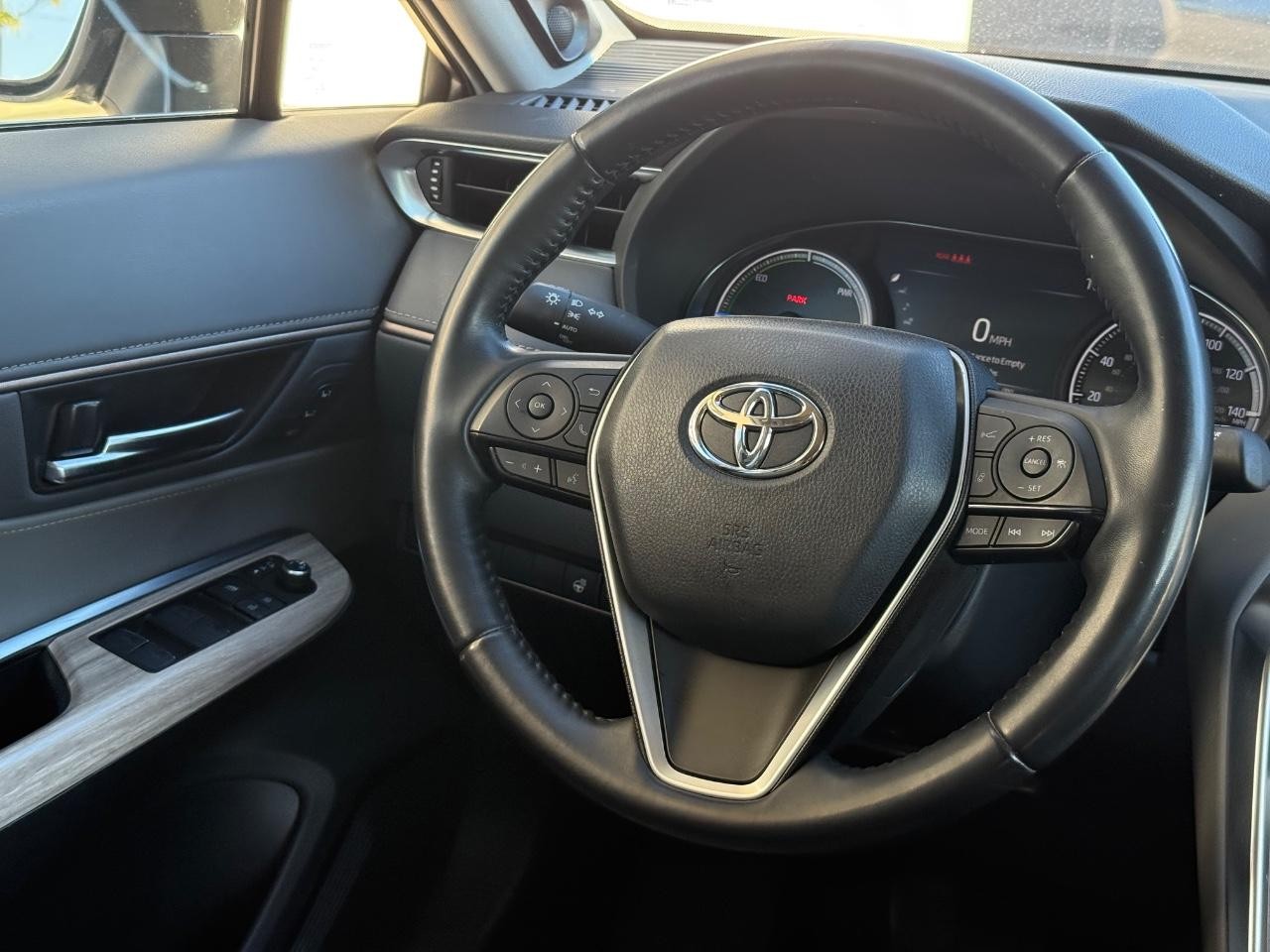 Toyota Venza Vehicle Image 14