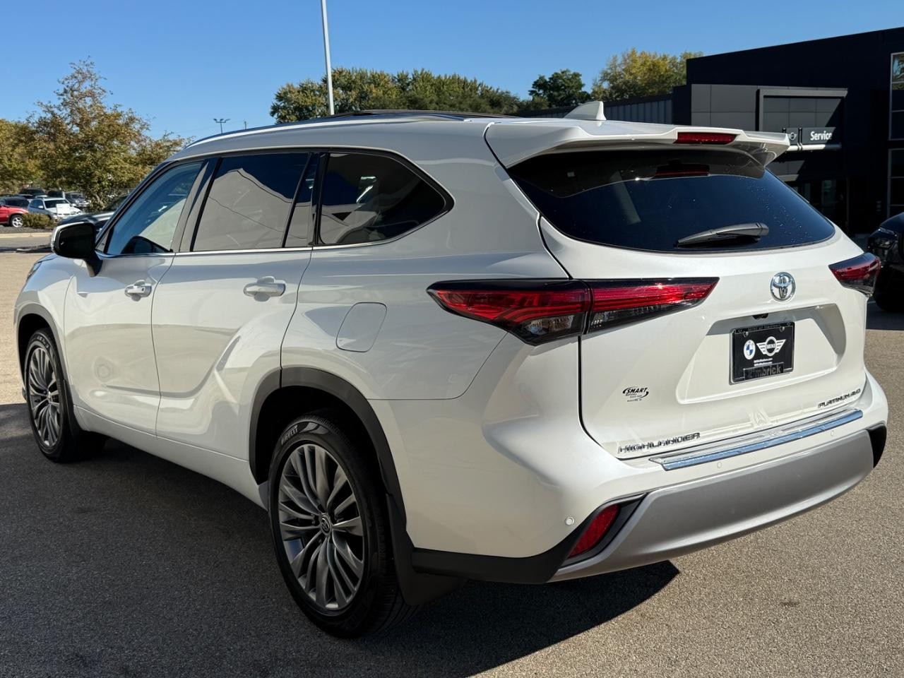 Toyota Highlander Vehicle Image 06