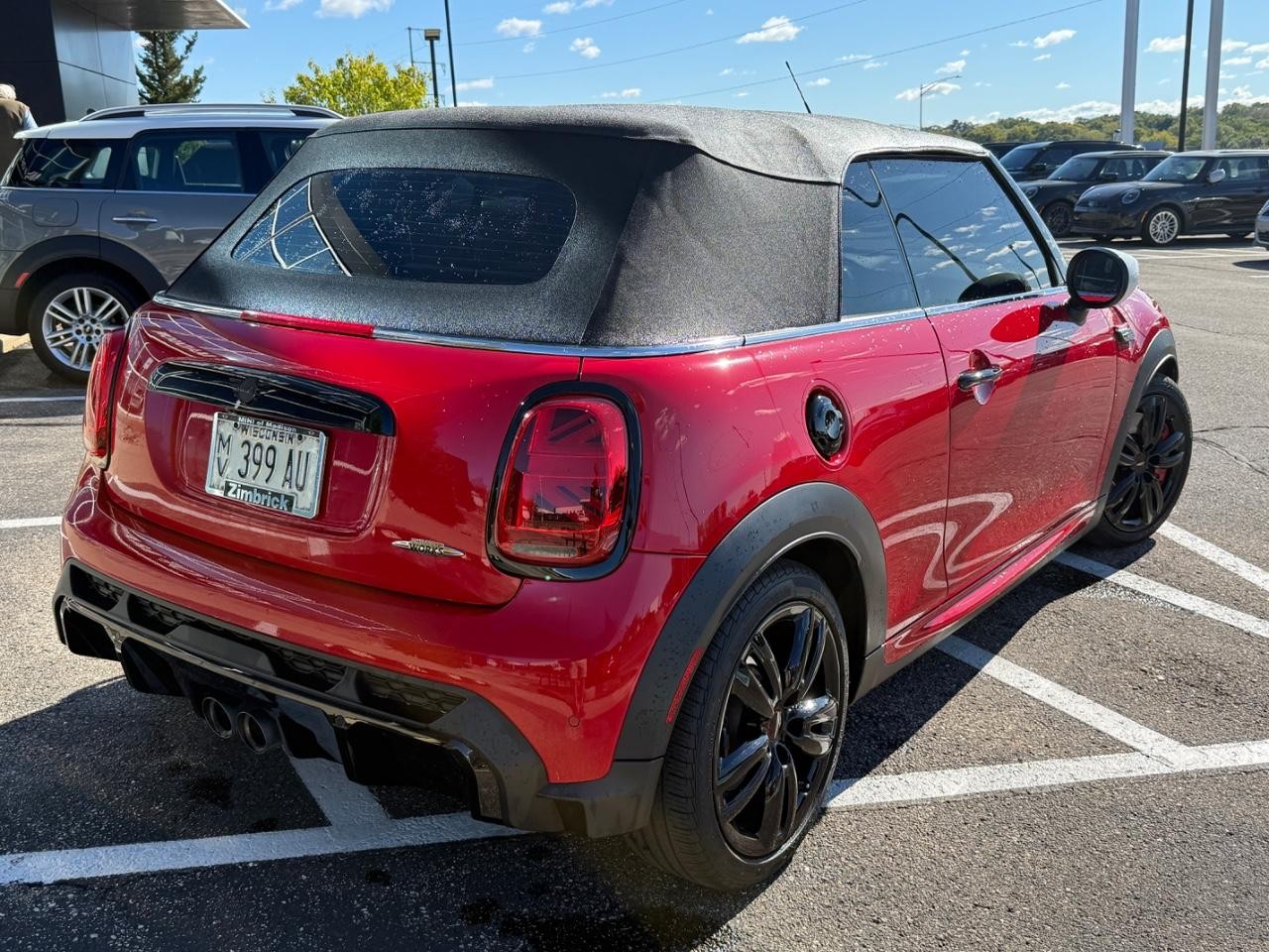 MINI Convertible Vehicle Image 03