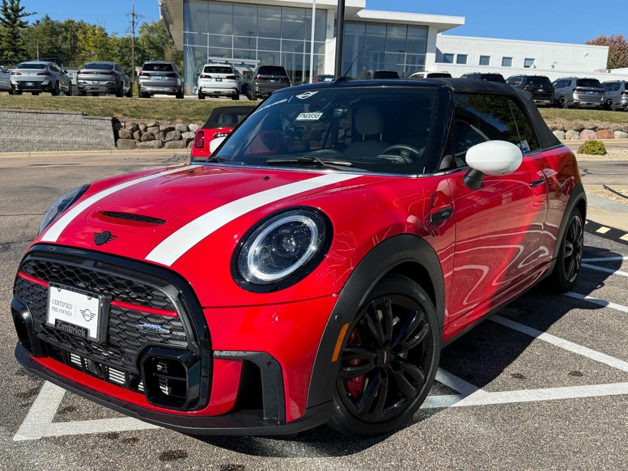 MINI Convertible Vehicle Image 08