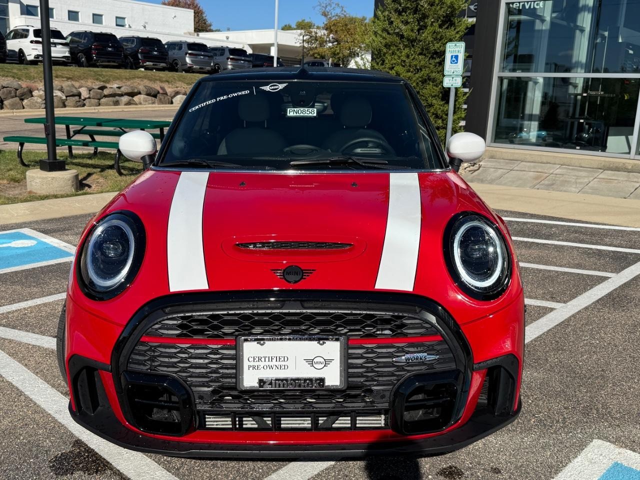 MINI Convertible Vehicle Image 09