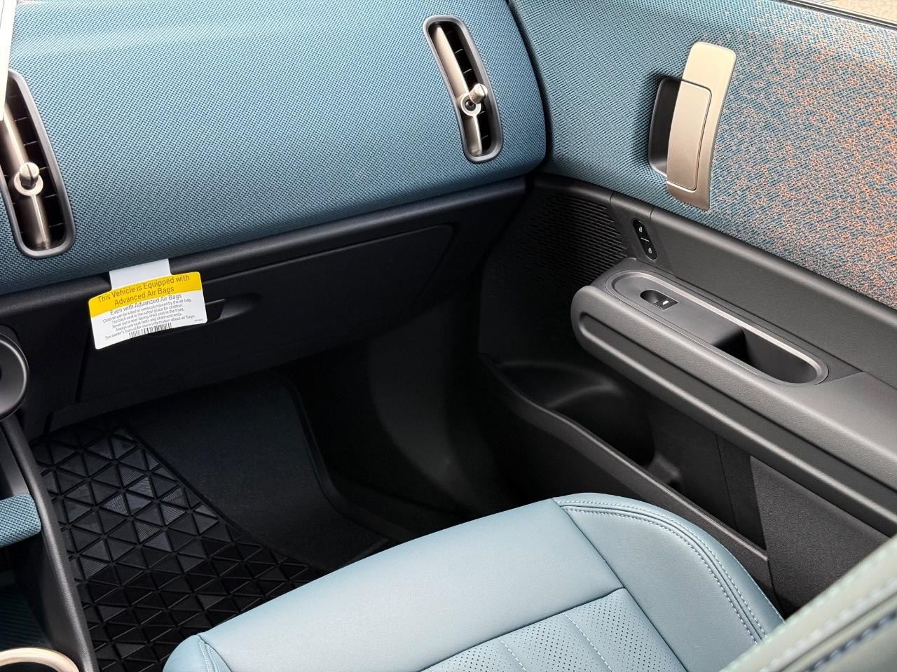 MINI Countryman Vehicle Image 10