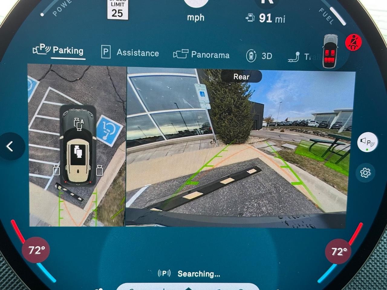 MINI Countryman Vehicle Image 13