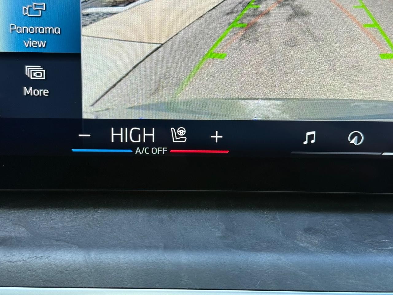 BMW X5 Vehicle Image 15