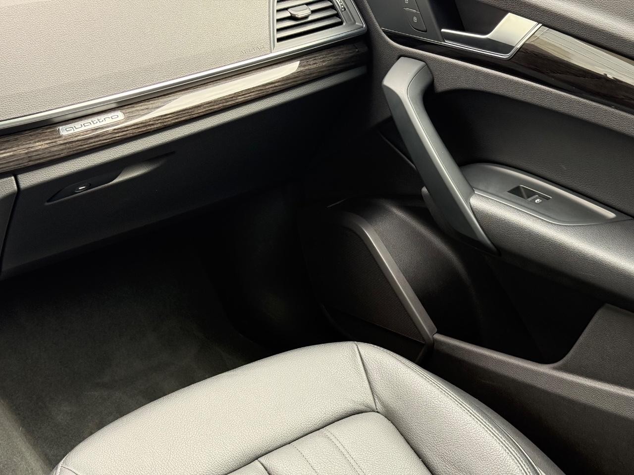 Audi Q5 Vehicle Image 15