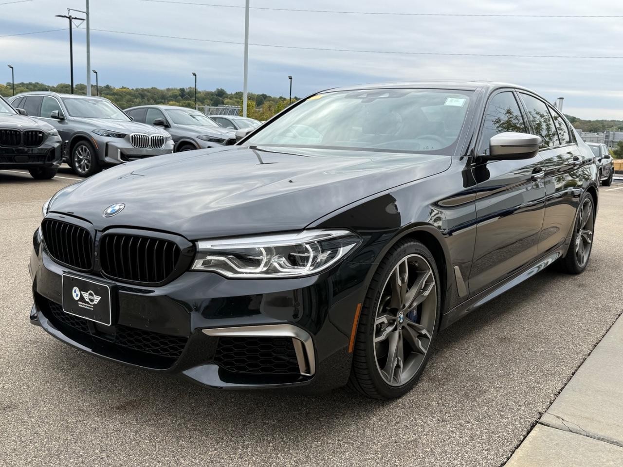 BMW 5 Series Vehicle Image 07