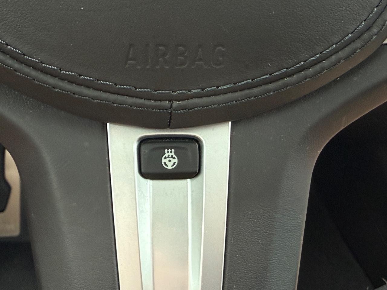 BMW 5 Series Vehicle Image 17