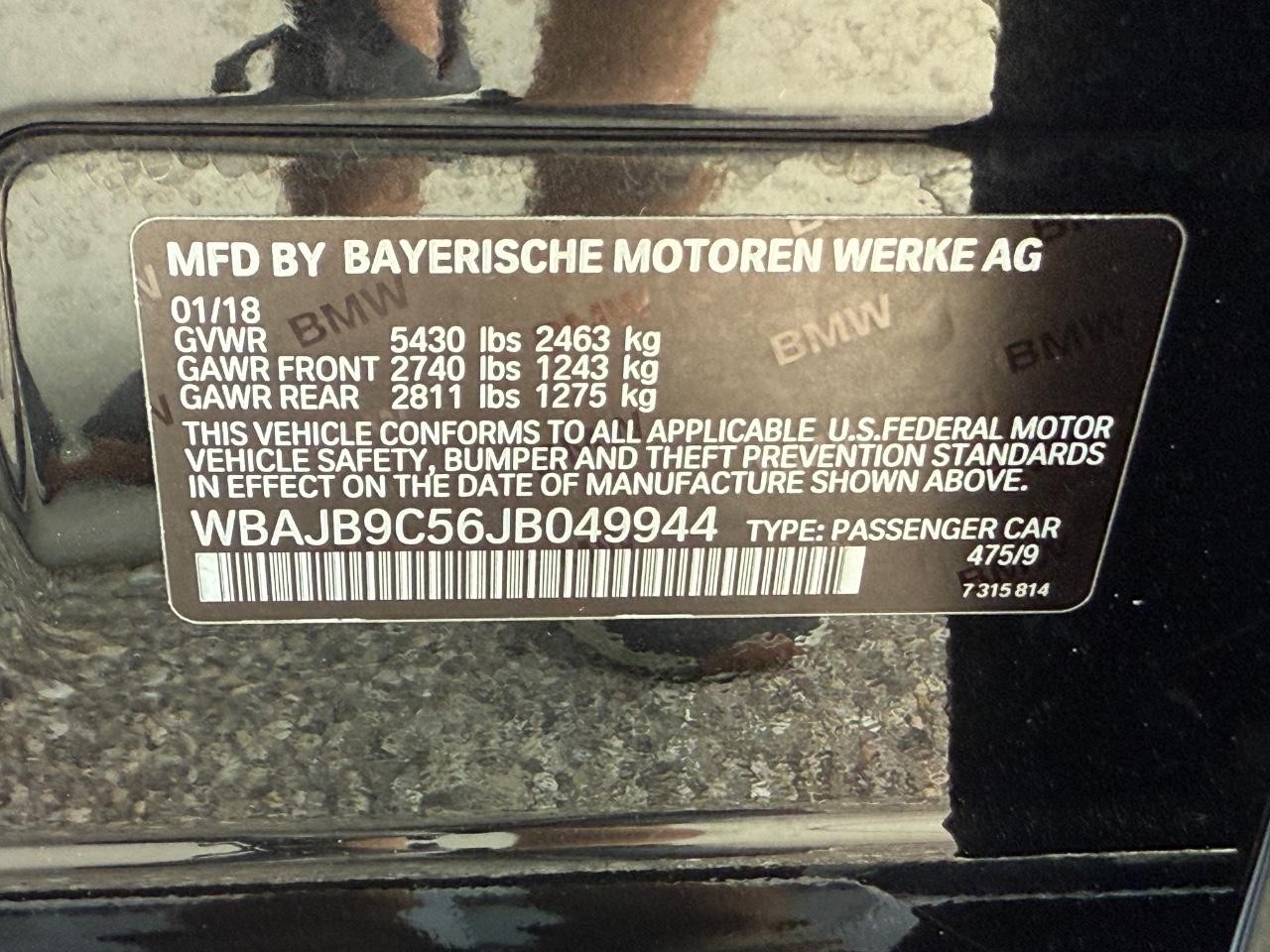 BMW 5 Series Vehicle Image 25